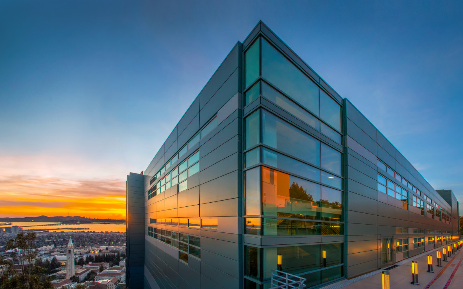 Shyh Wang Hall Sunset View 02