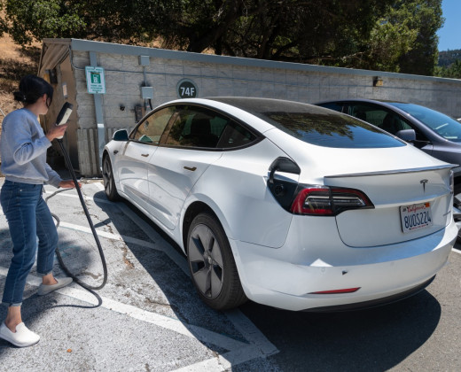 Electric car charging XBD 202206 058 032